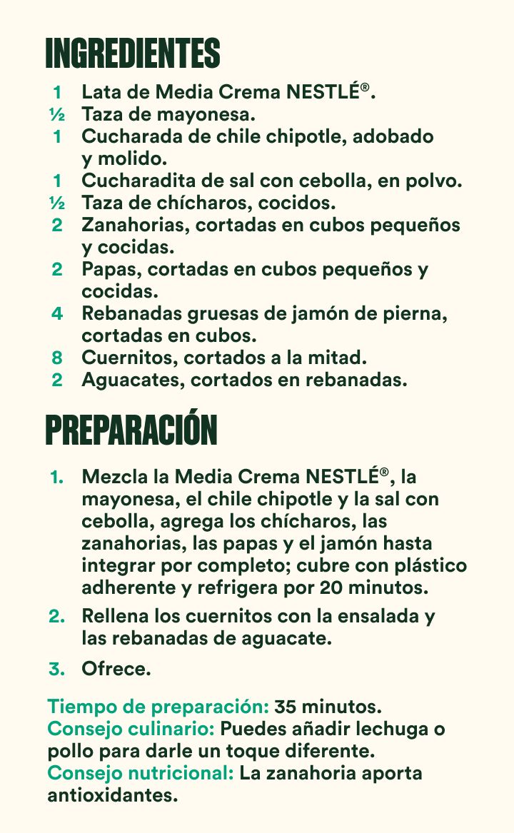 Cuernito de ensalada rusa con arroz preparación.